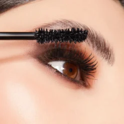 FULL VOLUME LASH