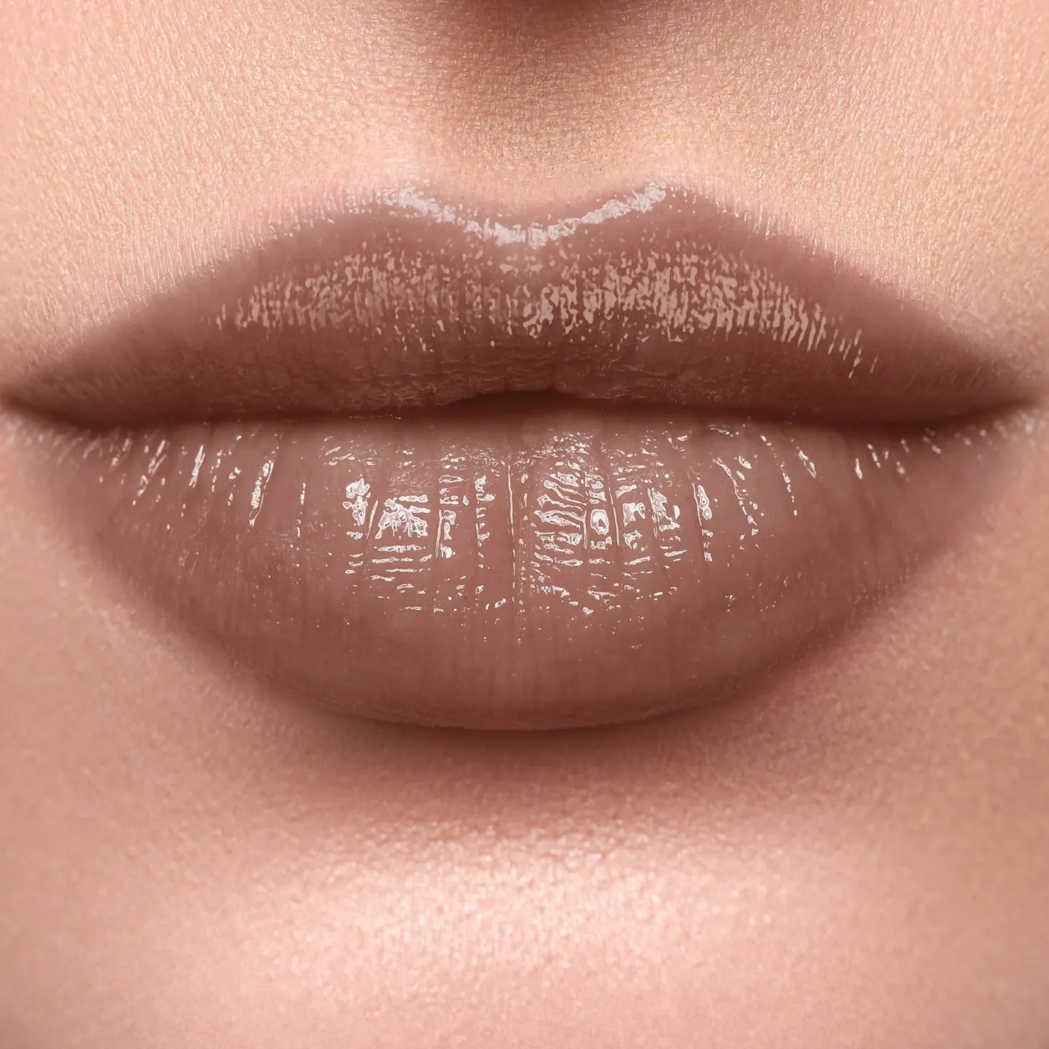 HYDRASHEER GLOSSY LIPSTICK