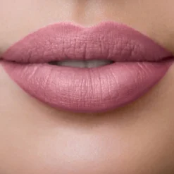 LIP BLUSH BLURRED EFFECT LIPSTICK