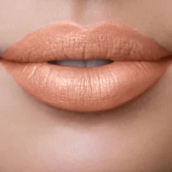 LIP SHOT