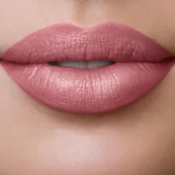 LIP SHOT