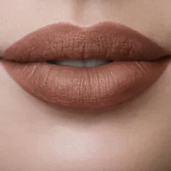 LONG LASTING LIQUID LIPSTICK