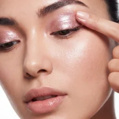 VISIONARY EYESHADOW